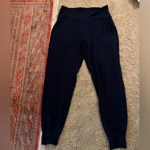 Lululemon align joggers, in color true navy, size eight, only worn twice